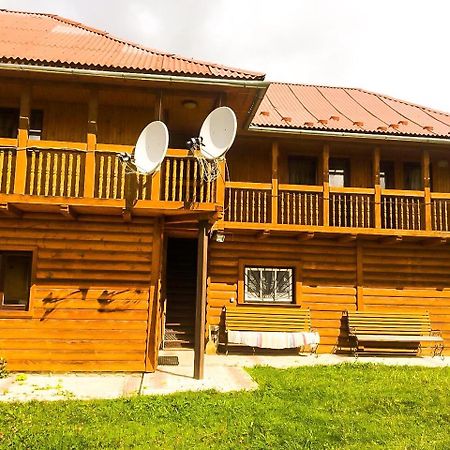 U Yaremyna Villa Микуличин Екстериор снимка