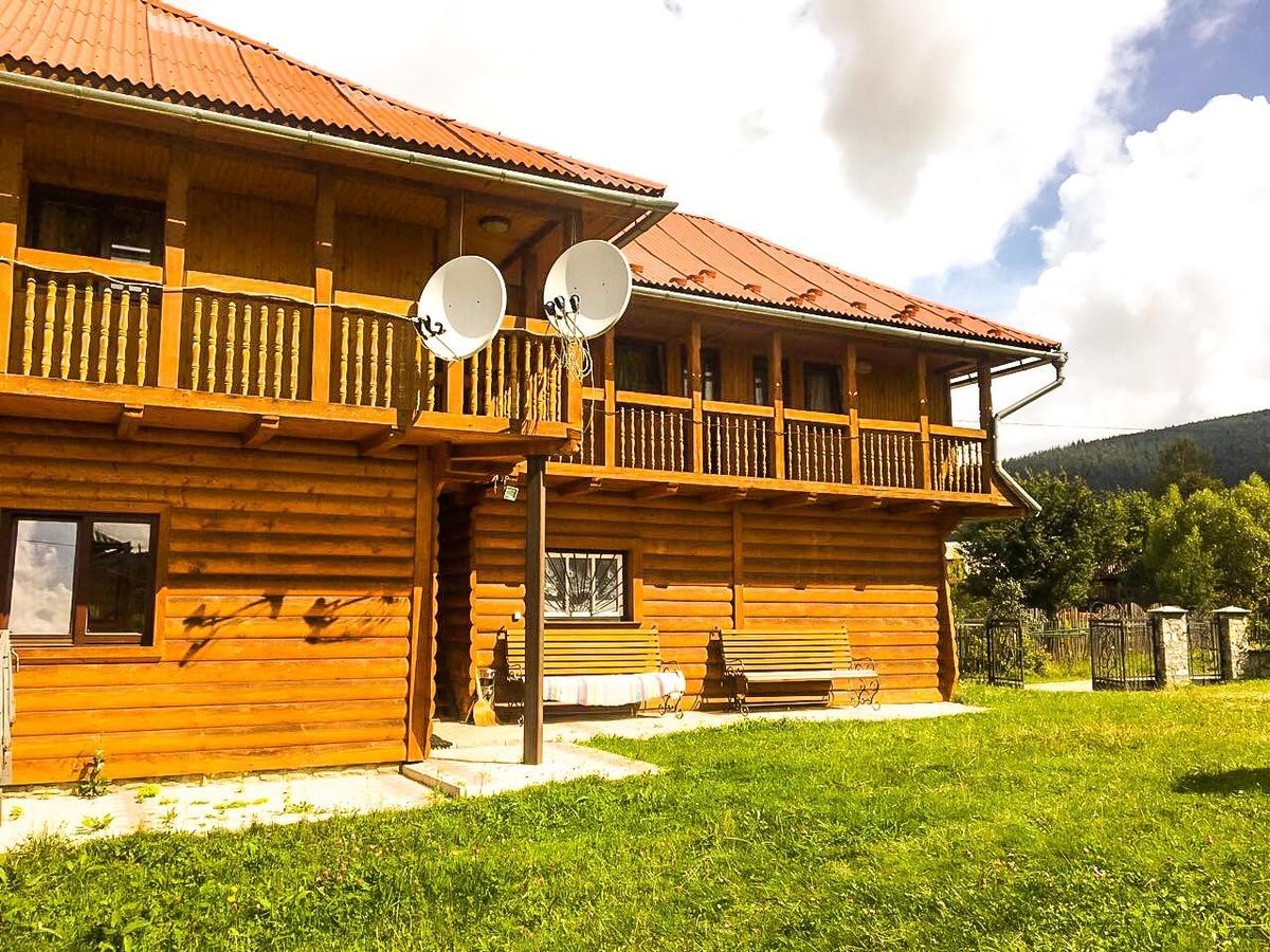 U Yaremyna Villa Микуличин Екстериор снимка